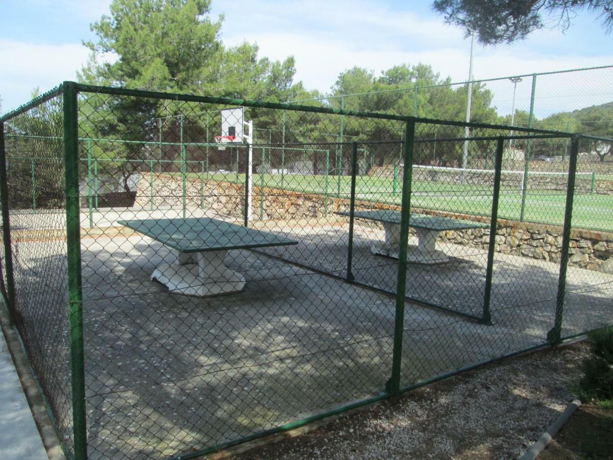 Mobile Home Pearl Of Murter Jezera Exterior photo
