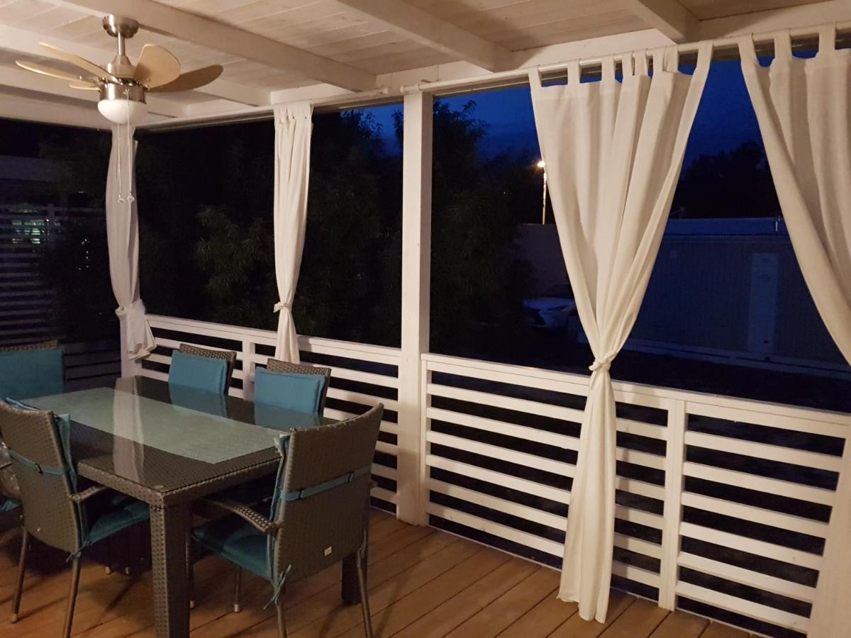 Mobile Home Pearl Of Murter Jezera Exterior photo